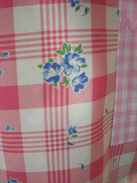 Old Fashioned Pink 40's close up