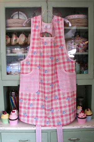 Aunt Violet Old Fashioned Pink 40's