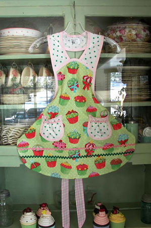 Girl cupcake apron for fun in the kitchen this Christmas