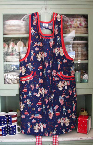 Aunt Violet in old fashioned USA apron